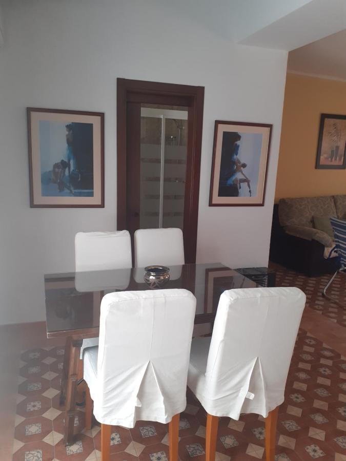 Apartamentos Isabel Маро Экстерьер фото
